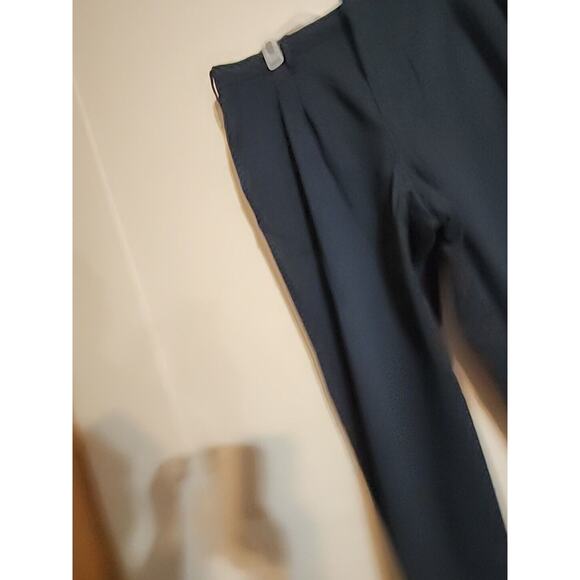 UniFirst SofTwill Work Pants Navy 38x33 Pleated Front Pockets Lightweight - Picture 5 of 9